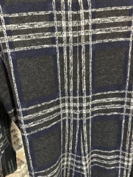 Dynamite Navy and White Plaid V-Neck Long Sleeve Dress with Belt - Picture 6 of 9